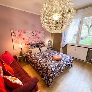Appartement à 2 Chambres à Coucher
