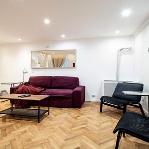 Beautiful Home At Basilca 3-4