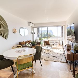 Appartement à 2 Chambres à Coucher