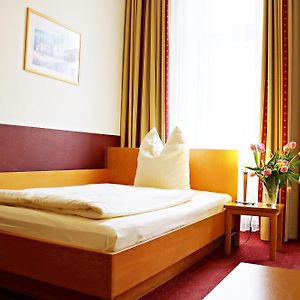 Chambre Standarde Simple