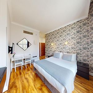 Chambre Standarde Lit Queen-Size