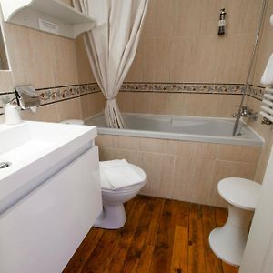 Chambre Familiale