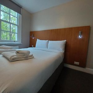 Studio Standarde Lit King-Size