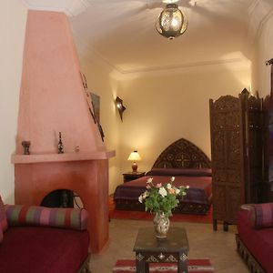 Riad petit Karmela