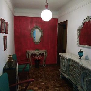 Appartement à 3 Chambres à Coucher