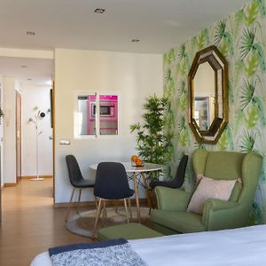 Cozy Studio Overlooking Pedro Zerolo Square
