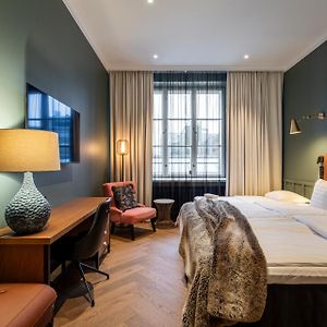 Chambre Familiale Classique Lit King-Size
