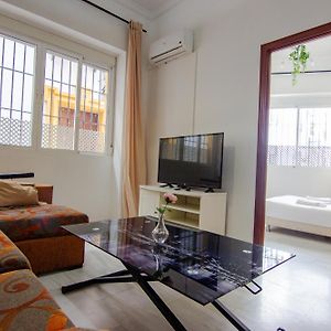 Appartement à 3 Chambres à Coucher