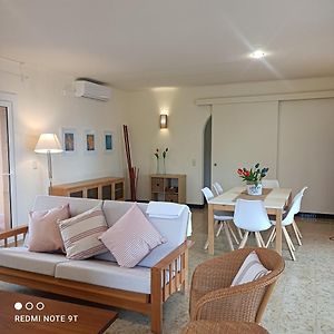 Appartement à 3 Chambres à Coucher