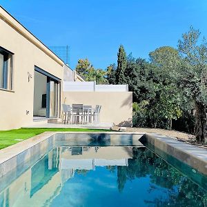 Villa Chene Calme Et Serenite Boulouris Secteur Residentiel