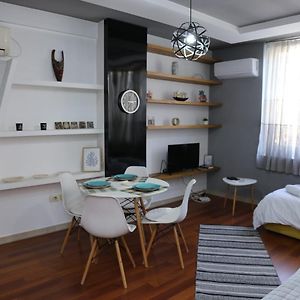 Ergi'S Host Apartment