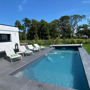 Rarissime Hebergement Avec Piscine A Vannes, A 5 Minutes Du Centre