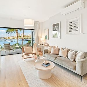 Cocos At Palm View Collective