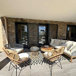 Magnifique T4 Neuf De 90M2 Avec Jardin Et Piscine Au Coeur De Sainte Maxime