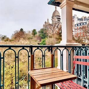 Amazing Sacre-Coeur Views In Montmartre