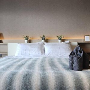 Selfcheckin The State Tower Riverview 2Bedroom Bts Iconsiam Silom Sathon