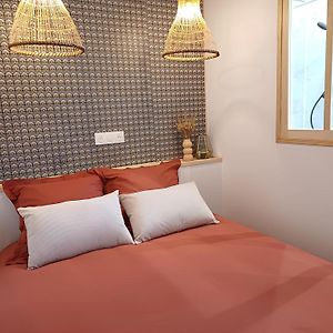 L'Escapade - 1 Lit Et 1 Couchage D'Appoint - Proche Centre Ville