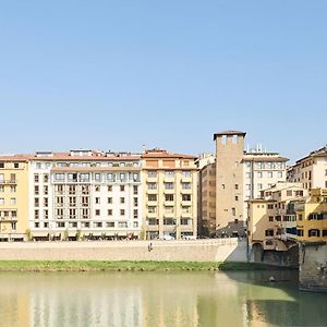 Ponte Vecchio Escape Suite