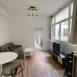 Appartement Renove Proche Grands Boulevards 4P