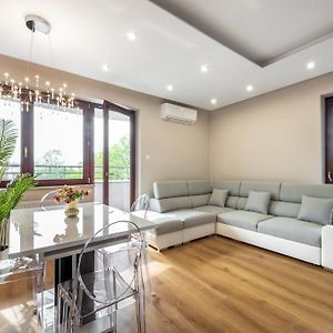 Royal Deluxe 2 Rooms 6 Persons Aquapark Down Town