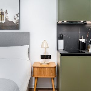 Studio Accessible aux Personnes à Mobilité Réduite