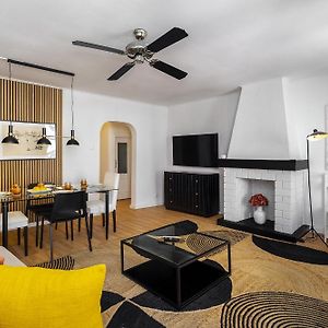 Appartement à 3 Chambres à Coucher