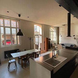 Appartement à 3 Chambres à Coucher