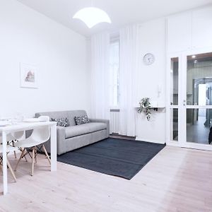 Easylife - Accogliente Appartamento Moscova/Sarpi