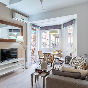 Appartement à 2 Chambres à Coucher