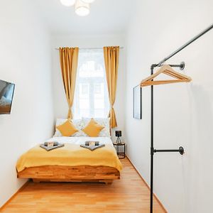 Appartement à 3 Chambres à Coucher