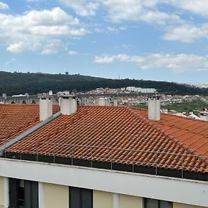 New Aqueduct View Romantic Apartment In Campolide - 2B