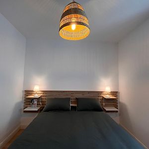 Appartement Lumineux 3 Pieces Pres Des Halles Et De La Plage, Wifi, Clim, Parkings Proches - Fr-1-239-910