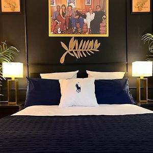 Palais 5Min Luxury&Cinema Studio