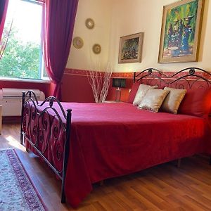 Appartement à 3 Chambres à Coucher