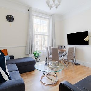 Appartement de Luxe à 1 Chambre à Coucher