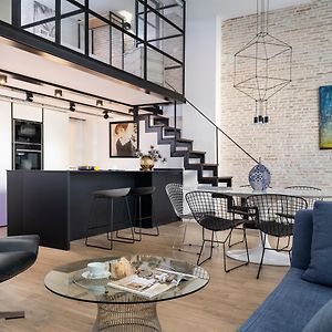 Appartement à 3 Chambres à Coucher