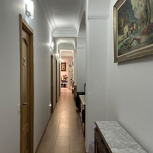 Dormitory Room Mixed