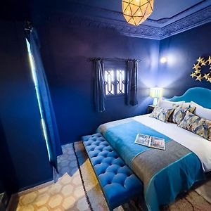 Chambre Standarde Lit Queen-Size