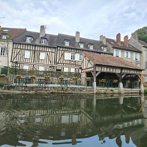 T2 54M² Parking Coeur De Chartres