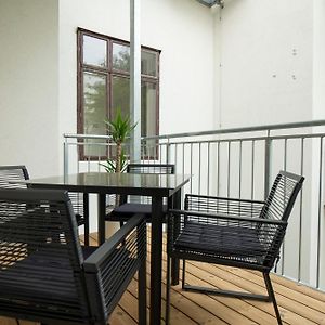 Bright, Modern And Central Flat With A Terrace