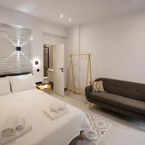 Niovi Cozy Studio