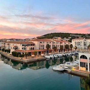Sete Climatise 200 M Plage Parking