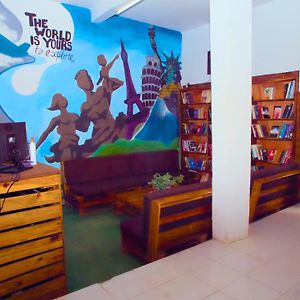 Dakar International House