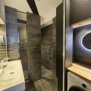 Apartment Naturist Cap Carbone