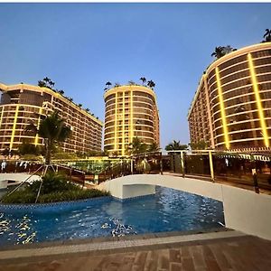 Budget Private Studio With Free Luxurious Pool And Gym By Sym B625