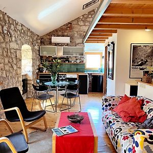 Design Studio - Old Town