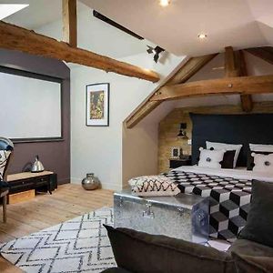 Le Loft Des Hospices : Centre/Parking/Vueriviere