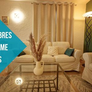 Appartement à 3 Chambres à Coucher