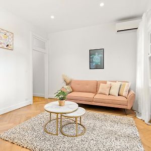 Family Friendly 2Br Apartment W/Seaview Balcony