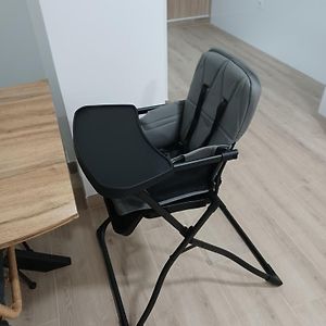 Appartement à 2 Chambres à Coucher